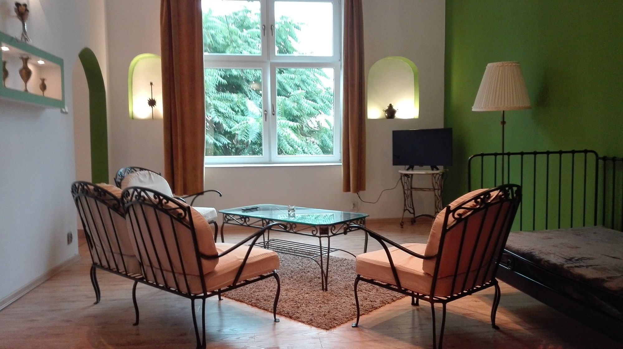 Your Appartement *